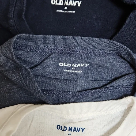 Set of Six Long Sleeve Shirts. 4T. EUC. - Picture 3 of 3